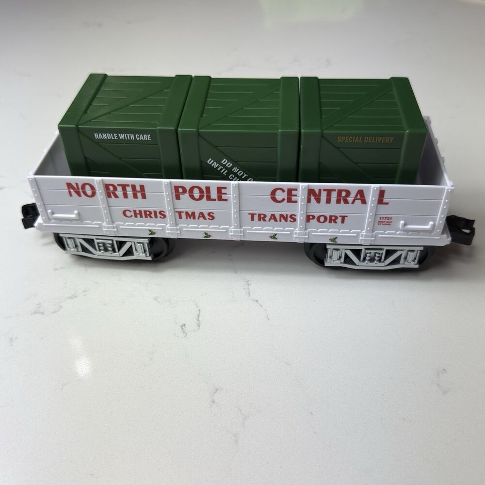 Lionel 7-11729 North Pole Central Line Replacement Lot Used train